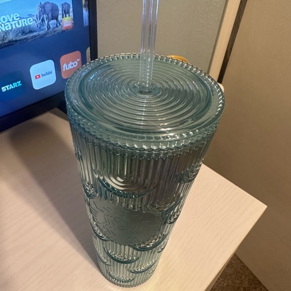 *NWT* Mermaid Starbucks Tumbler - Picture 4 of 4